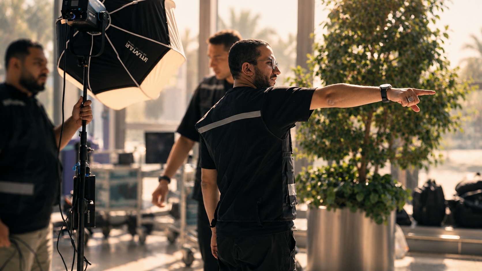 Anas Elbarbary producing a shoot on location in Riyadh